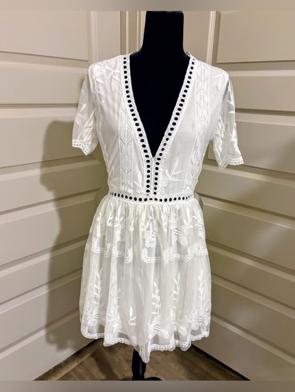 White Embroidered V‑Neck Mini Dress